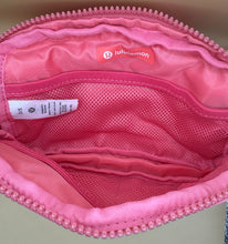 Lululemon Athletica Everywhere Belt Bag 1L Pink