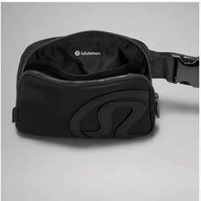 Lululemon Athletica Everywhere Belt Bag 1L New Edition Black