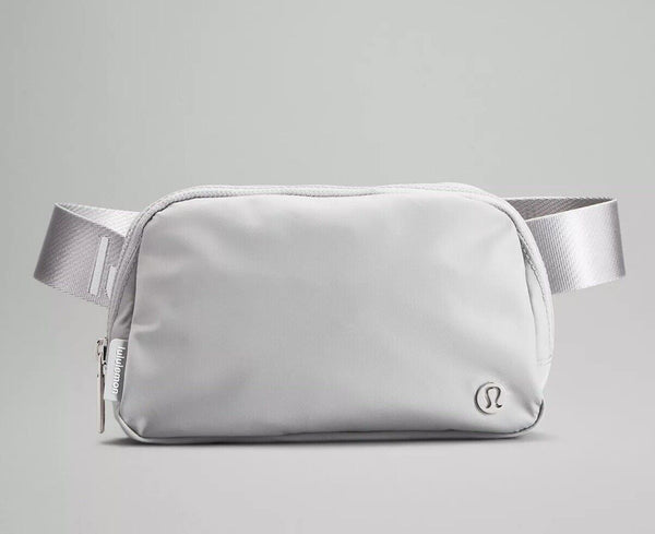 Lululemon Athletica Everywhere Belt Bag 1 L Silver Colour